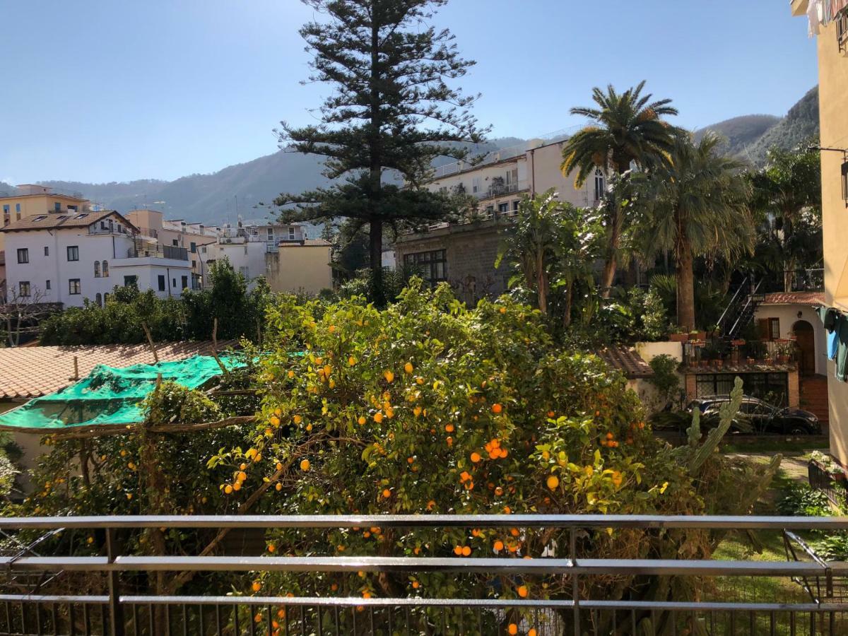 Appartamento Le Zagare Sorrento Exterior photo